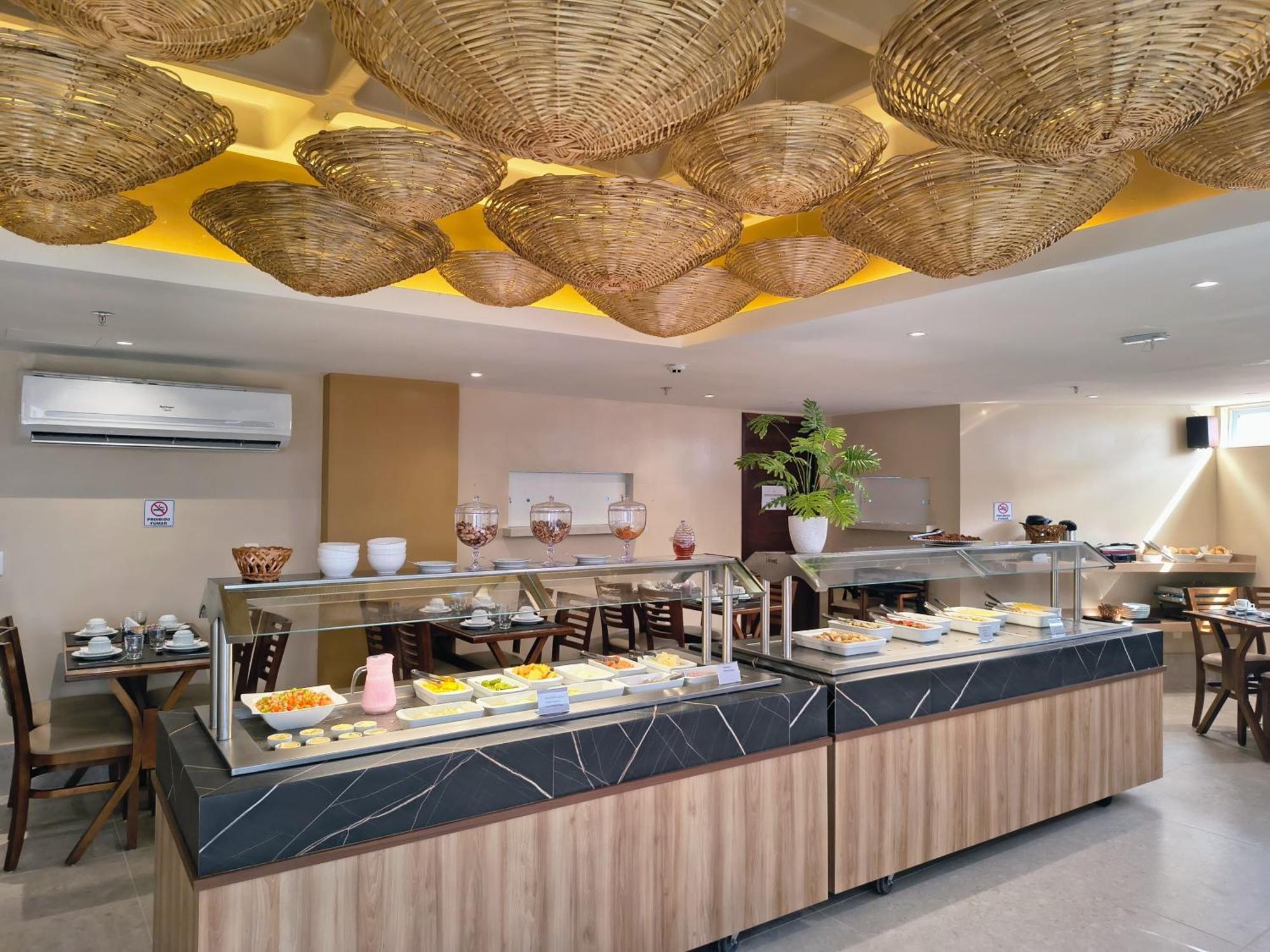 Bali Mar Hotel Natal Bagian luar foto