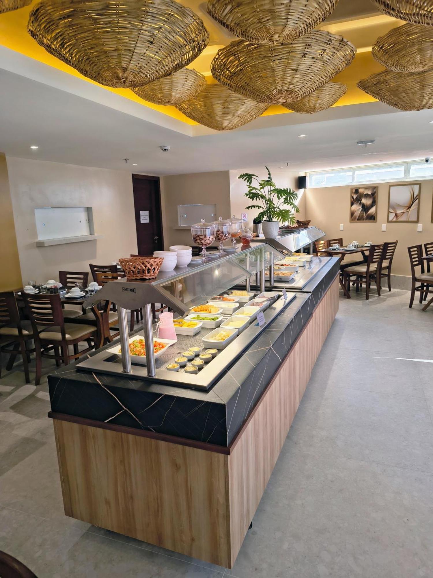 Bali Mar Hotel Natal Bagian luar foto