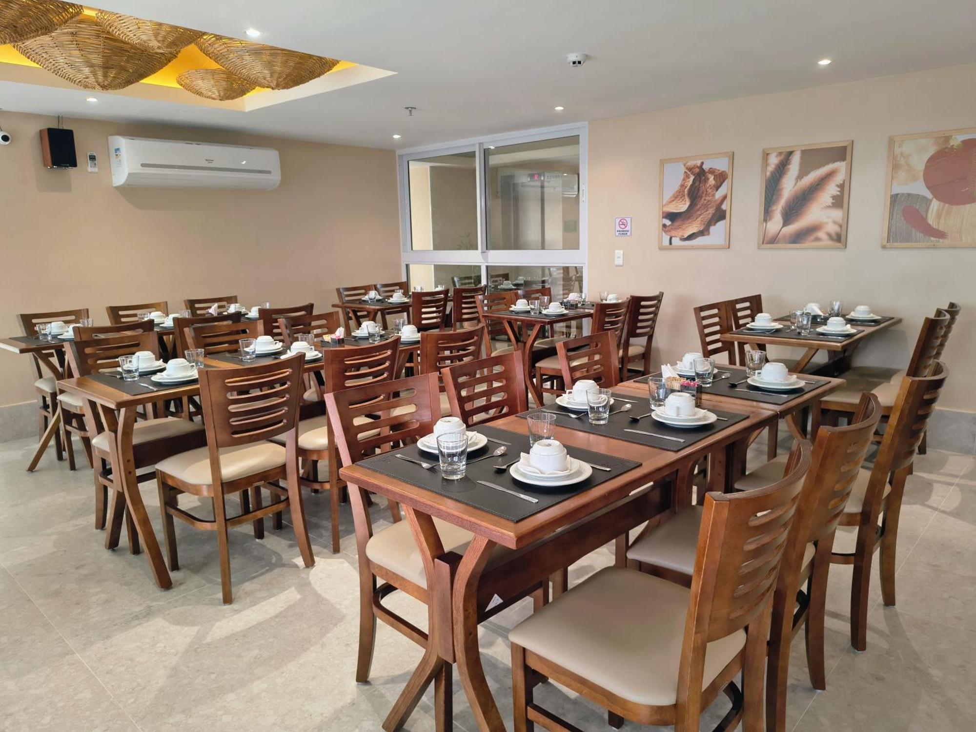 Bali Mar Hotel Natal Bagian luar foto